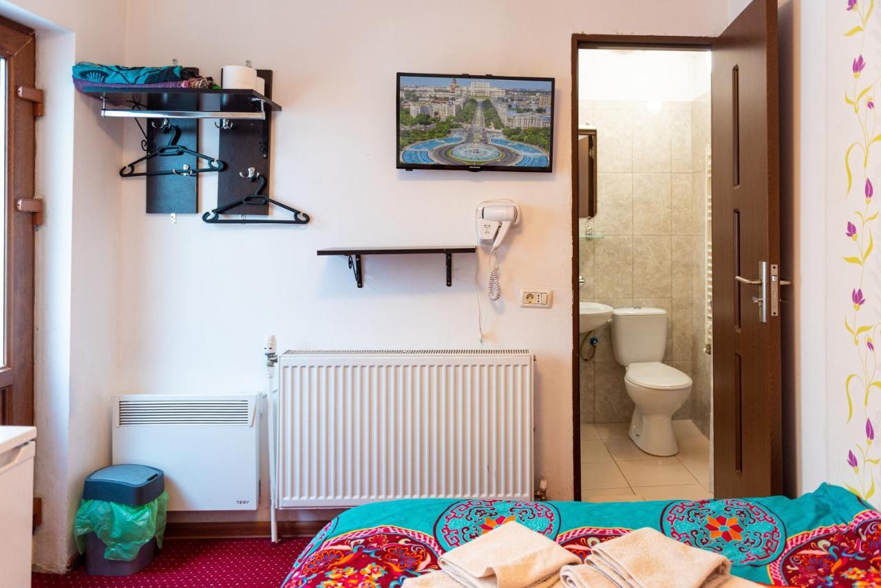 Center Walking Apartment And Room Bükreş Dış mekan fotoğraf