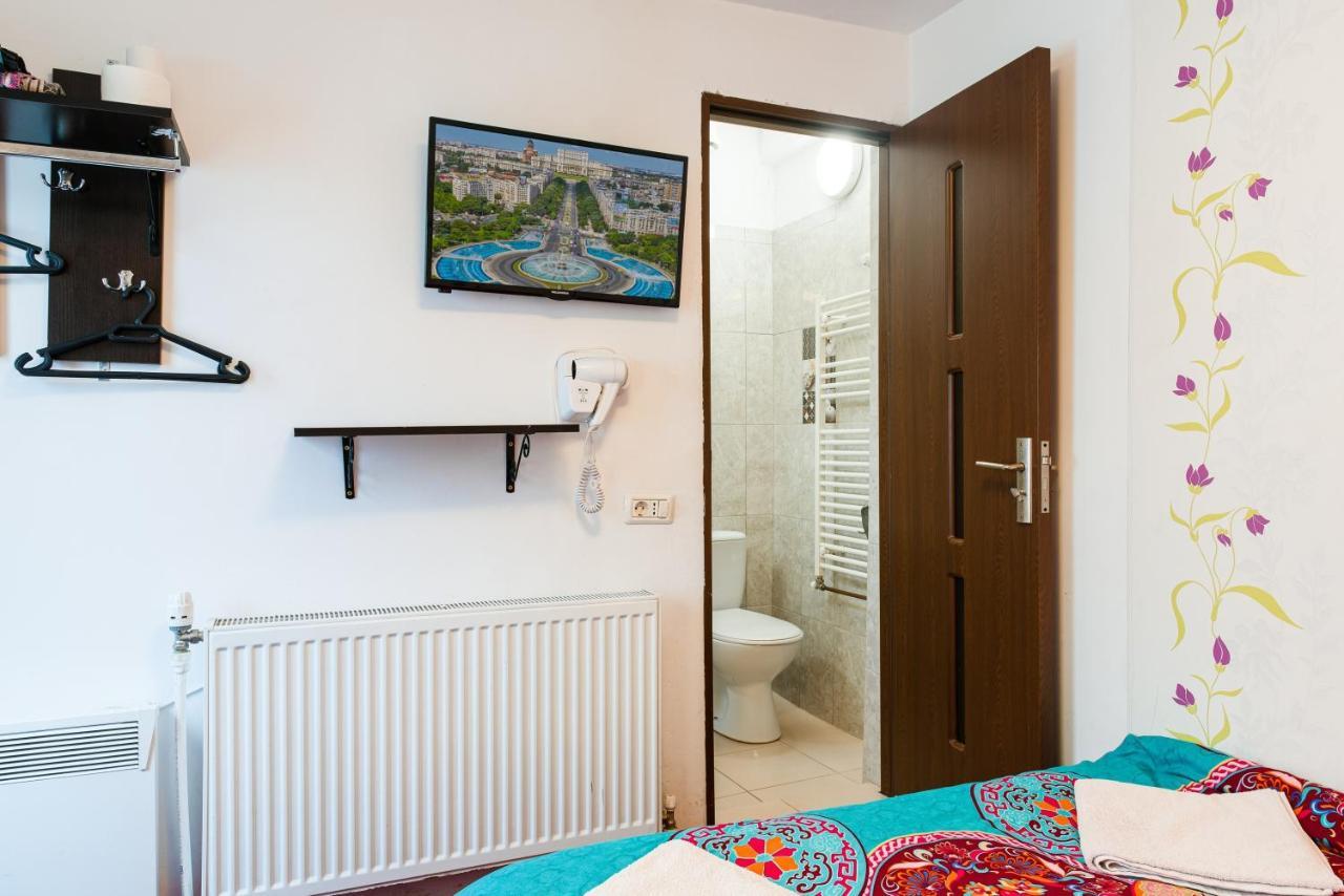 Center Walking Apartment And Room Bükreş Dış mekan fotoğraf